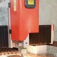 خدمات لیزر فلزات