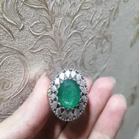 انگشتر زمرد