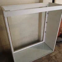 ویترین مغازه ۴ طبقه ام دی اف