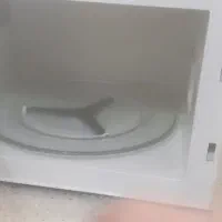 ماکروفر در حد نو هست کم کار کرده جنس بوتان|اجاق گاز و لوازم برقی پخت‌وپز|رشت, جماران|دیوار