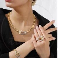 سرویس زنانه هرمس