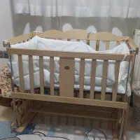 تخت وگهواره نوزاد خیلی استفاده نشده فروشی|تخت و صندلی بچه|صدرا-فارس, فاز ۱|دیوار