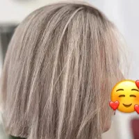 خدمات آرایش دائم و رنگ وکراتین