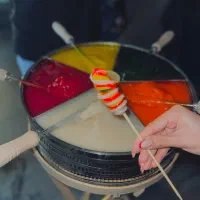 فروشنده شیرینی فروشی