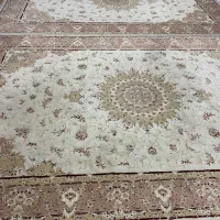 دو عدد فرش شش متری