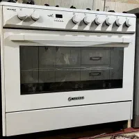اجاق گاز فر دار اسنوا در حد نو
