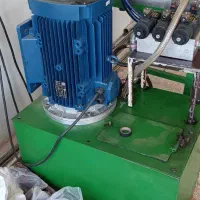 پرس هیدرولیک چهار ستون ۱۰۰ تن|ماشینآلات صنعتی|سراب, |دیوار