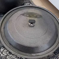 یک عدد تابه ویک عدد قابلمه تفلون سایز بزرگ