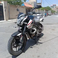 NS 200 ان اس