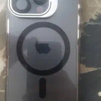 ۱۶ پرو در حد اکبند