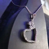 انگشتر و گردنبند نقره