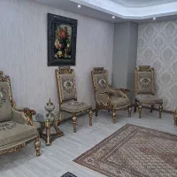 مبل  سلطنتی ۹ نفره و  میز نهار خوری ۸ نفری