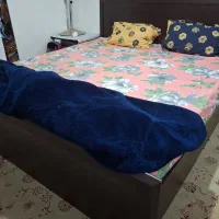 تخت دو نفره با تشکر