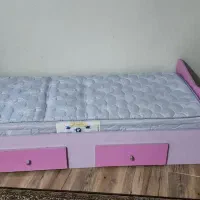 تخت خواب دخترانه