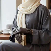 استخدام فروشنده پوشاک چرم