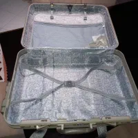 چمدان سایز متوسط|کیف، کفش، کمربند|تهران, هفت حوض|دیوار