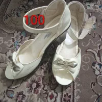 کفش ها همشون یکی دوبار پا خورد