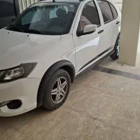 کوییک r  سفید مشکی (پارس خودرو ) بسیار کم کار