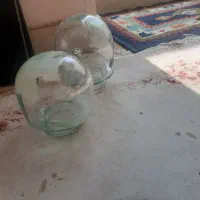 دوتا حباب چراغ قدیمی