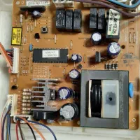 تعمیر انواع یخچال و اسپیلت|خدمات پیشه و مهارت|زابل, |دیوار