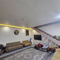 فروش خانه دوبلکس طبقه بالا ۱۴۰ متری ۳ خوابه فاز شش