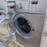 ماشین لباسشویی ۸کیلو ال جی اصل کره|ماشین لباسشویی و خشک‌کن لباس|مشهد, شاهد (شهرک غرب)|دیوار