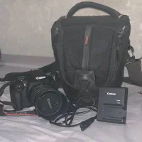 دوربین canon2000D|دوربین عکاسی و فیلمبرداری|مشهد, طلاب|دیوار