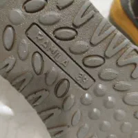 کتونی جنس عالی لژ دار|کیف، کفش، کمربند|بیرجند, |دیوار