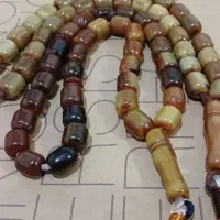 دو عدد تسبیح سندلوس آلمان کهنه بشرط اصل