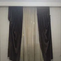 پرده کرم رنگ با والات قهوه ای فوق العاده زیبا
