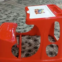میز تحریر کودک