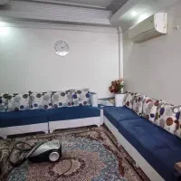 مبلمان طرح ال ۹نفره به همراه میز کناره و میز وسط
