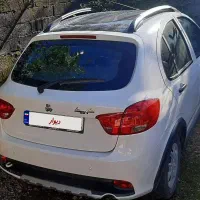 کوییک آر اس آخر۴۰۲ سفید مشکی بیرنگ و بی توضیح