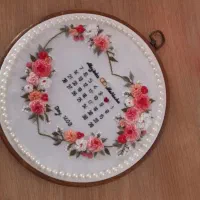 انواع گلدوزی دیوار کوب گلدوزی کوسن گلدوزی و...|صنایع دستی و سایر لوازم تزئینی|قم, چهل درخت|دیوار