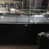 یخچال کیک فرانسوی(شو کیک)|ماشین‌آلات صنعتی|اصفهان, کارلادان|دیوار
