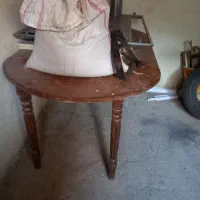 میز سالم بدون صندلی ۷۰۰
