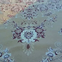 دوتا فرش جنس نخ نخ شرطی یه ۹ متری یکی ۱۲ متری