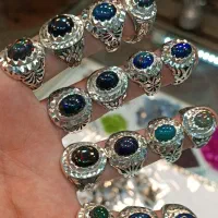 انگشتر نقره دست‌ساز با نگین‌های طبیعی