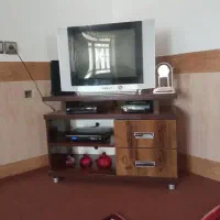 تلویزیون جا تلویزیونی و دستگاه دیجیتال