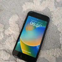 آیفون 8 64گیگ مشکی
