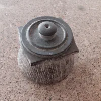 دیگ سنگی قدیمی