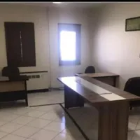 کارشناس فروش خانم