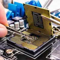 خدمات کامپیوتری در محل