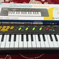 پیانو|پیانو، کیبورد، آکاردئون|سوسنگرد, |دیوار