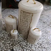 بانکه های فلزی کاملا سالم|ظروف نگهدارنده، پلاستیکی، یک‌بارمصرف|نجف‌آباد, شریعتی|دیوار