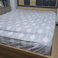 تخت و میز آرایش