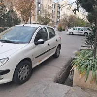 مدل ۱۳۹۴بدون رنگ وقسمتی از زیر اینه کارتی داری|خودرو سواری و وانت|مشهد, آزادشهر|دیوار