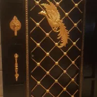 نقاشی درب و پنجره و ساختمان