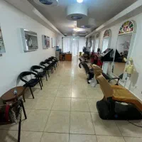 فروش فوری مغازه بزرگ و لوکس