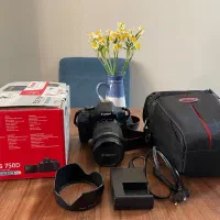 دوربین کانن 750D لنز 135-18 به همراه تجهیزات نور